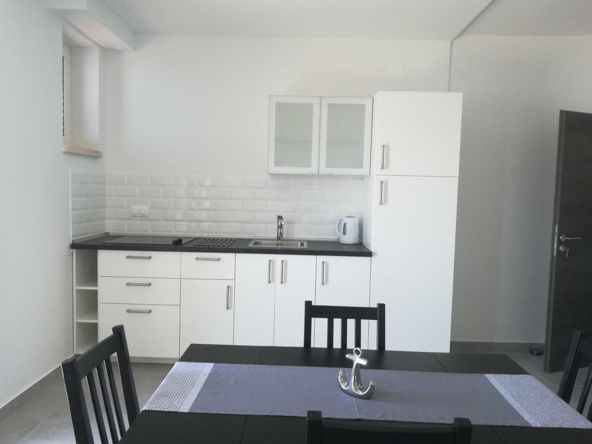 Villa Adagio Apartments Sumartin Exteriör bild